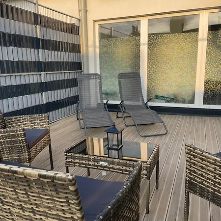 Revliving Premium Center