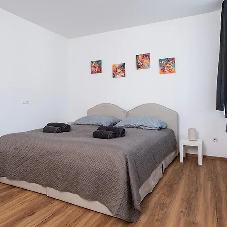 Revliving Premium Center Appartement *